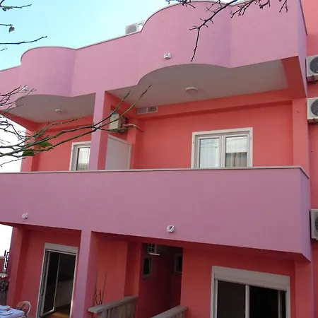 Apartment Studios Ravlic Marija Makarska