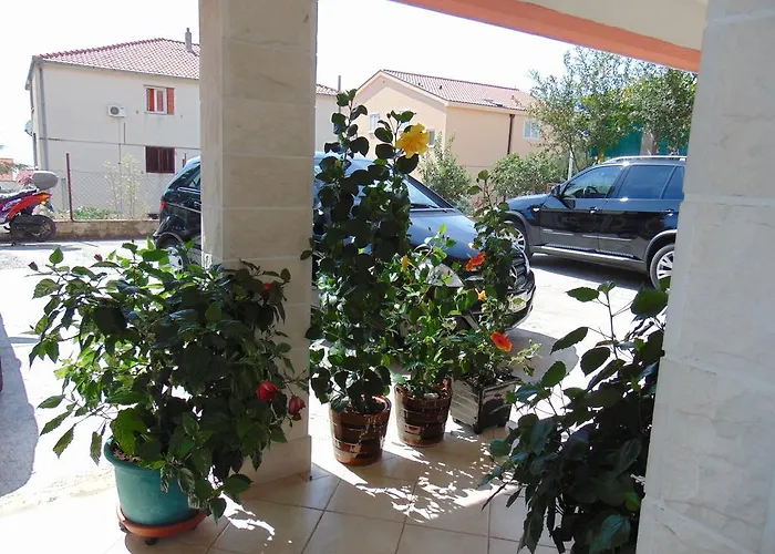 Ravlic Marija * ماكارسكا