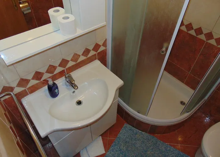 Ravlic Marija شقة ماكارسكا